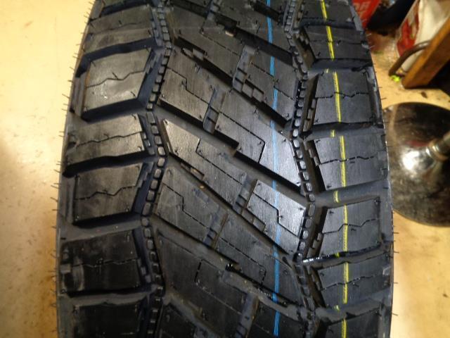 MILESTAR PATAGONIA X/T BSW LT 265 60 20 121/118Q LRE 10PLY TIRE MST-22152112 CQ1