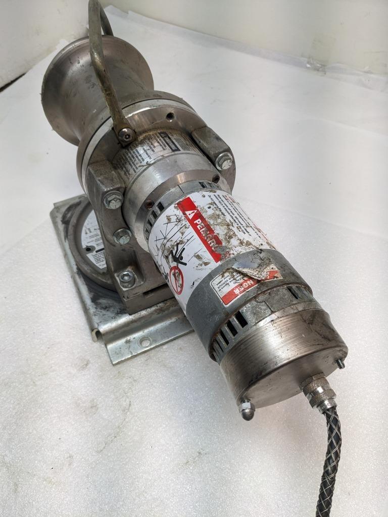 AB CHANCE C308-1170 CAPSTAN HOIST 1000 LB CAPACITY WITH SWIVEL BASE 115V USED H1