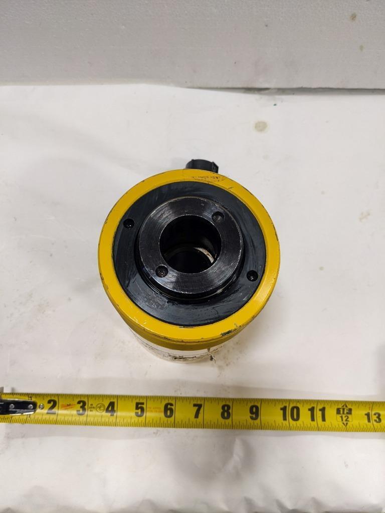 ENERPAC RCH302 30 TON 10K PSI HOLLOW PLUNGER HYDRAULIC CYLINDER BSRG5