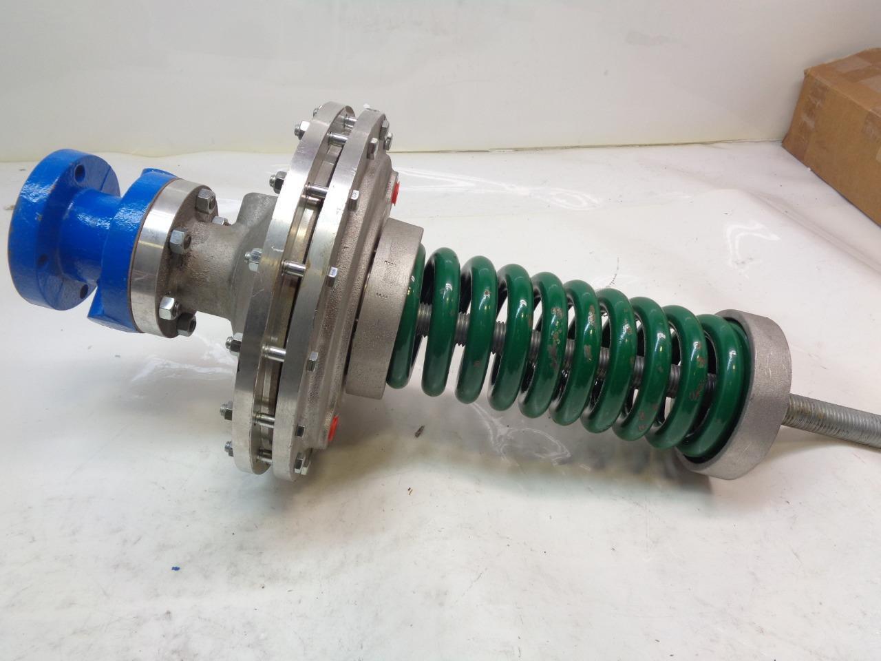 INDUSTRIAL GAS REGULATOR W/ DIAPHRAGM (UNKNOWN SPECIFICS) NEW H1