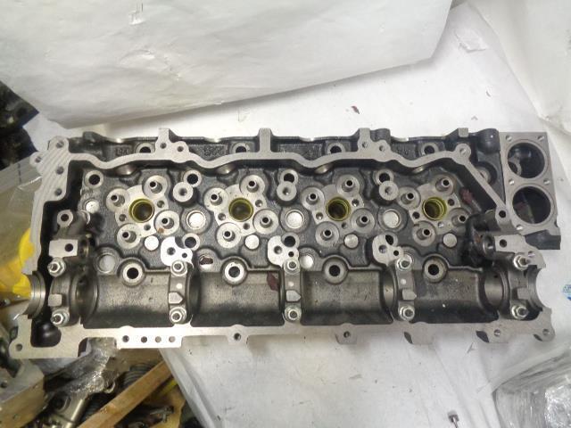 ISUZU 4HK1-TC STYLE DIESEL CYLINDER HEAD W/OUT VALVES NEW I2