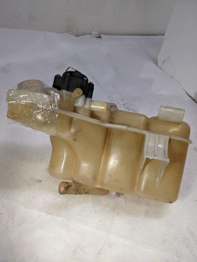 PORSCHE 996 COOLANT RESERVOIR 1999-2000 PORSCHE 99610604756 USED 996BGL