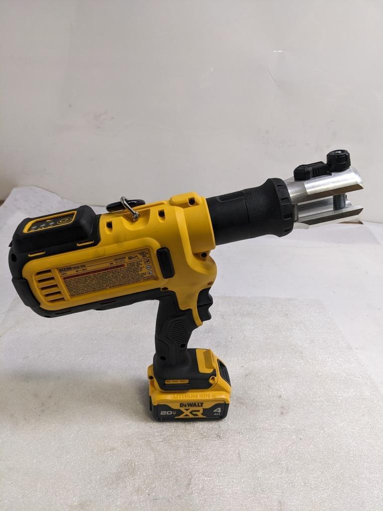 DEWALT DCE200M2K CORDLESS 20V PLUMBING PRESS TOOL KIT NEW #2 BSR35