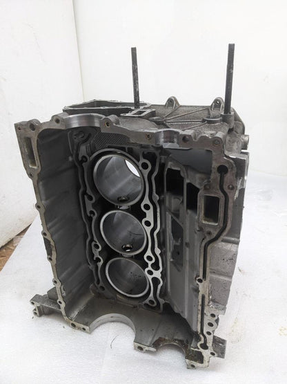 PORSCHE 911/996 RIGHT SIDE ENGINE BLOCK 9961011460R USED B2