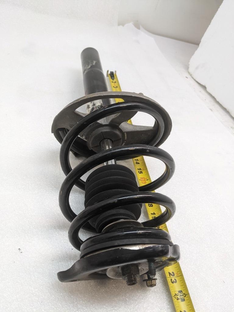 PORSCHE 911/996 LEFT FRONT STURT WITH SPRING 99634304318 USED R23