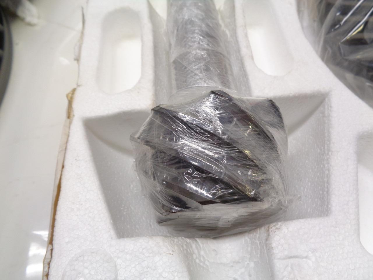 BRAND NEW GENUINE GEAR RING AND PINION TOY-456 R15