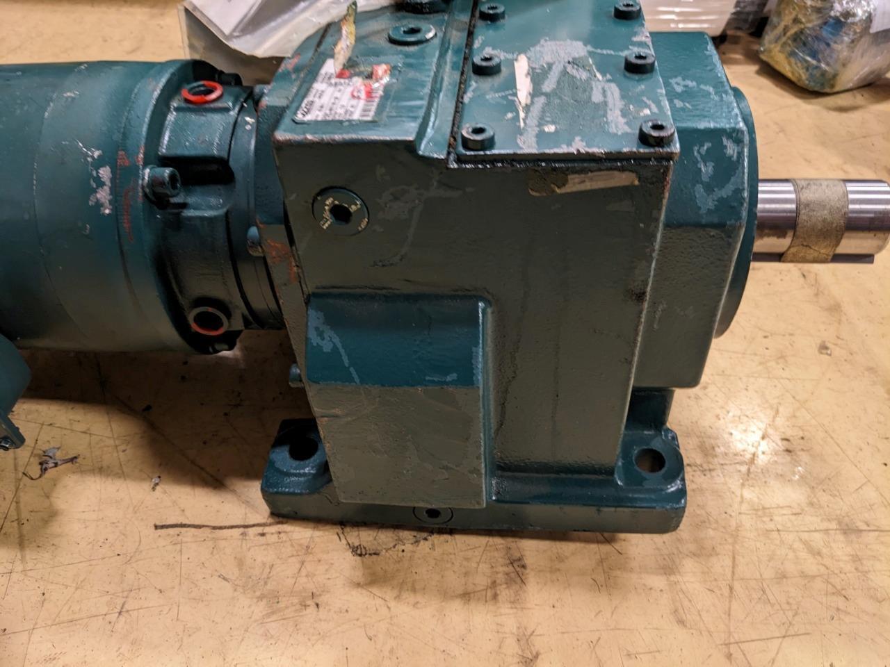 NEW DODGE QUANTIS IN-LINE HELICAL REDUCER CATALGUE NUMBER: HB682CN140TC BSRG6