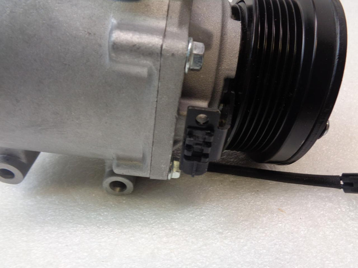 NEW 4 SEASONS 98557 AC COMPRESSOR 2003-06 FORD EXPEDITION, LINCOLN NAVIGATOR R2