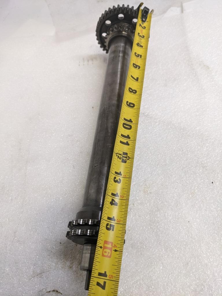 PORSCHE 911 (996) INTERMEDIATE CAMSHAFT 996 105 015 65 USED 996BGL2T2