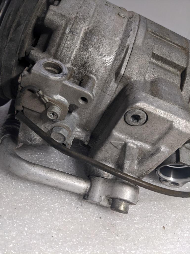PORSCHE 911/986 BOXSTER A/C PUMP COMPRESSOR 99612601152 USED 996B.G.L.