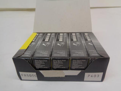 BRAND NEW PORSCHE 911 BOSCH SUPER SPARK PLUG 10 PACK 7403 R13T3