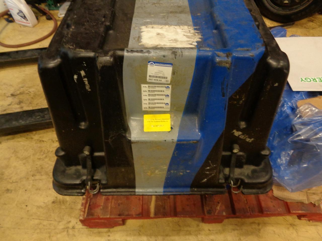 GENUINE MOPAR LONG BLOCK FOR 2013-17 RAM 1500 5.7L V8 R8276058AA BSR