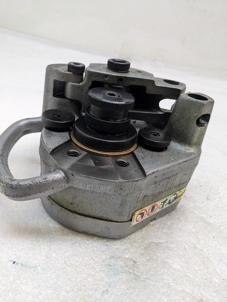 RIDGID 88232 PORTABLE MANUAL ROLL GROOVER 915 WITHOUT ACCESSORIES NEW R27