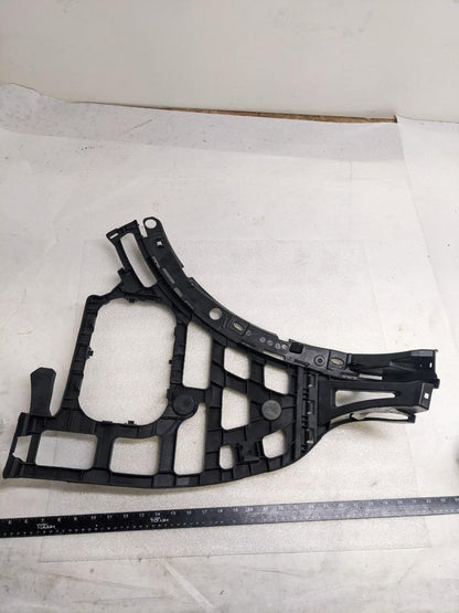 PORSCHE 95850537700 GUIDE (LEFT) FOR 2011-2014 CAYENNE BASE S NEW PGB2