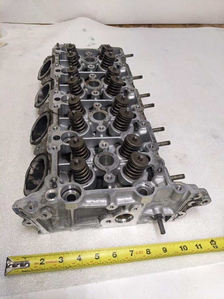 PORSCHE 948104104 LEFT ENGINE CYLINDER HEAD FOR 03-06 CAYENNE 4.5L USED #2 I2