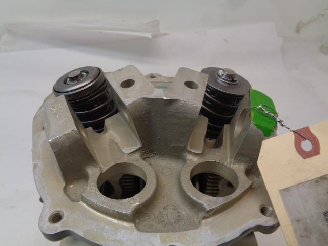 NEW CONTINENTAL AIRCRAFT ENGINE PARTS CYLINDER AND VALVE ASSEMBLY 658816A1 SR