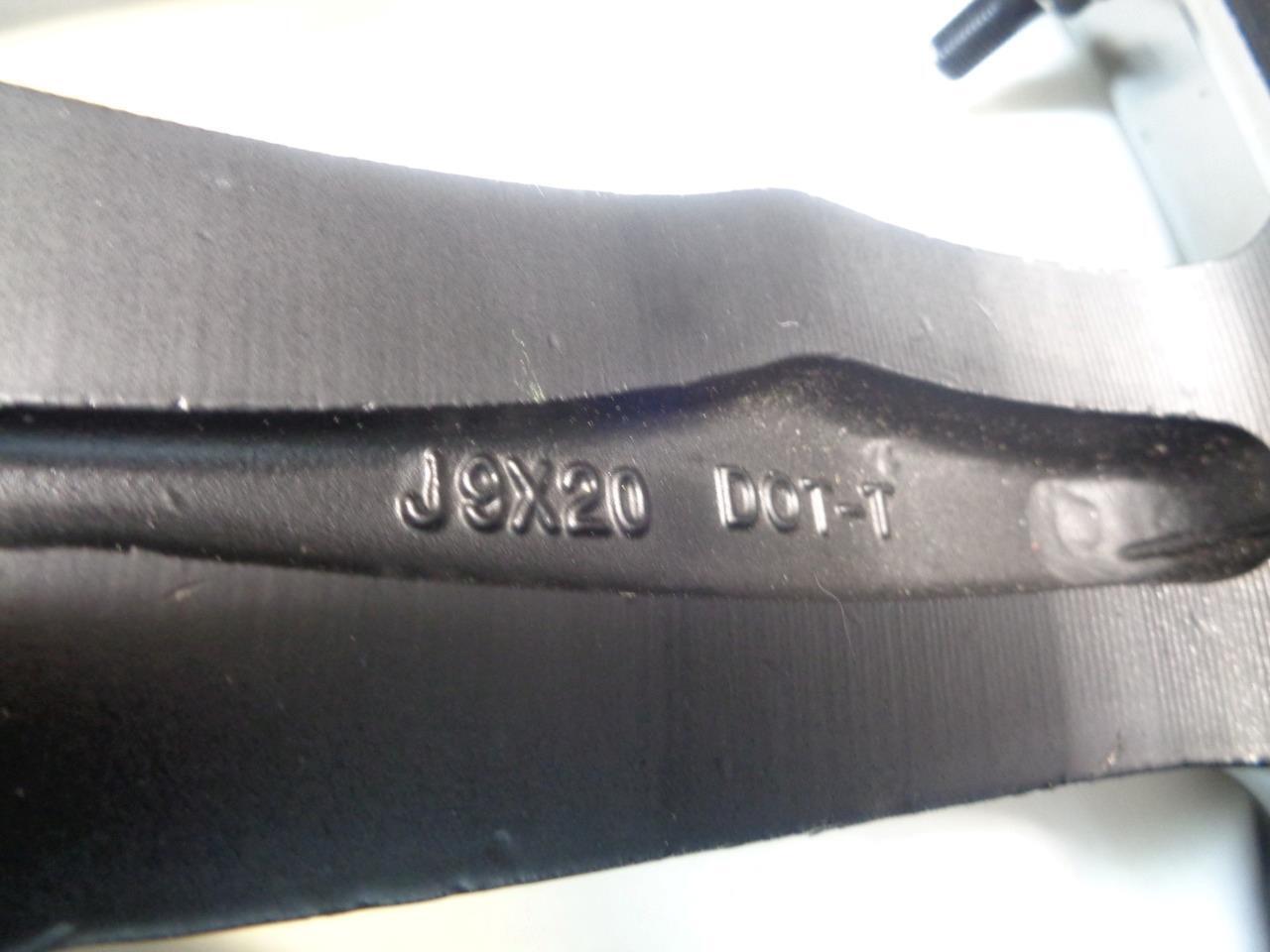 FUEL WHEELS BLITZ D675 20x9 6x135 ET20 GLOSS BLACK WHEEL WR