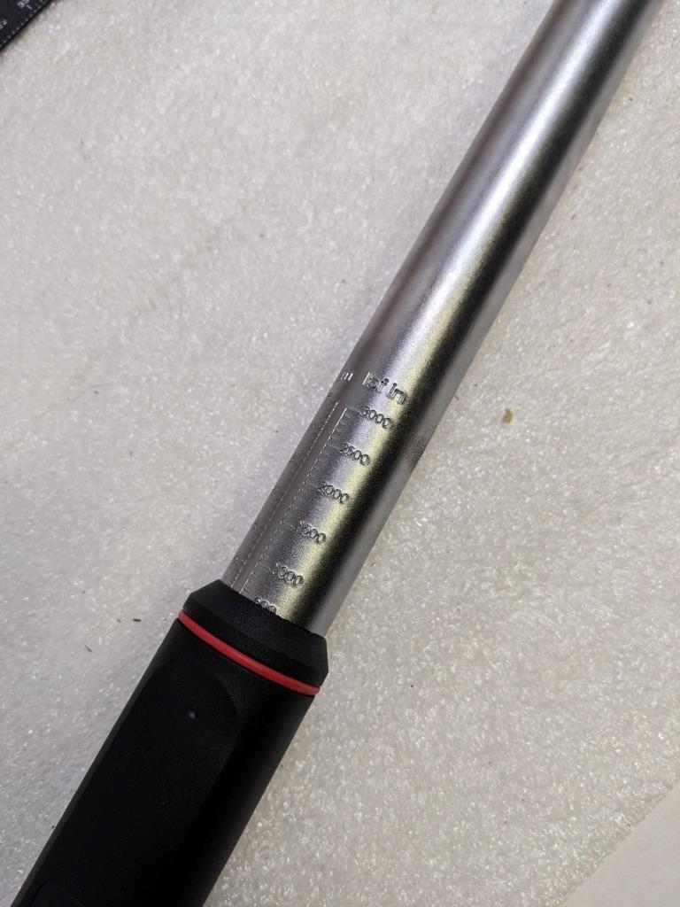 BRITOOL EVT3000A TORQUE WRENCH 70-330 NM WITH 1/2" SQUARE DRIVE NEW R13