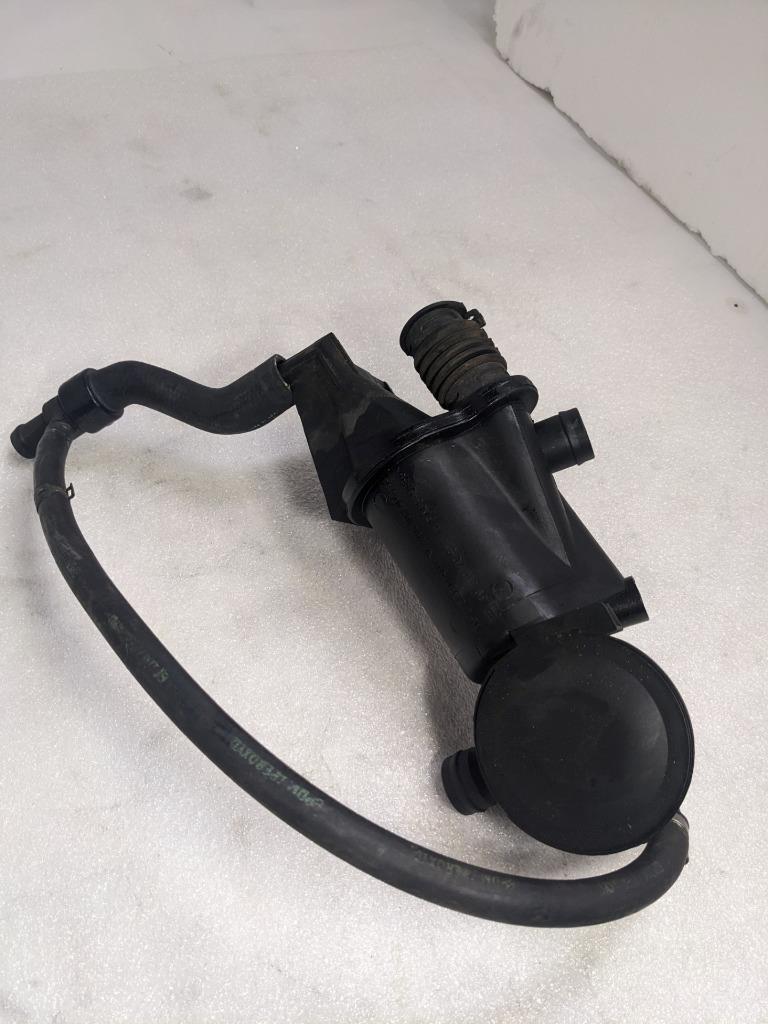 PORSCHE OIL SEPERATOR CRANKCASE VENT VALVE W TUBE 99610702355 USED 996BGL