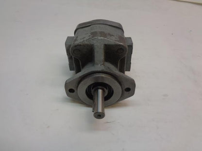 NEW UNKNOWN HYDRAULIC PUMP/MOTOR 2 INCH SHAFT R34T1