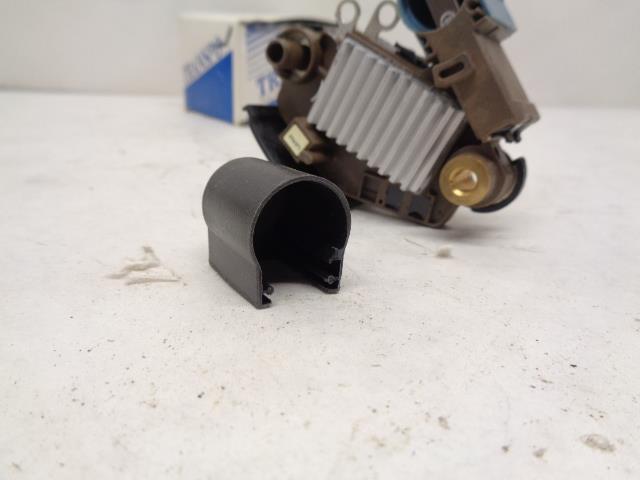 BRAND NEW TRANSPO REGULATOR M533 R13T1