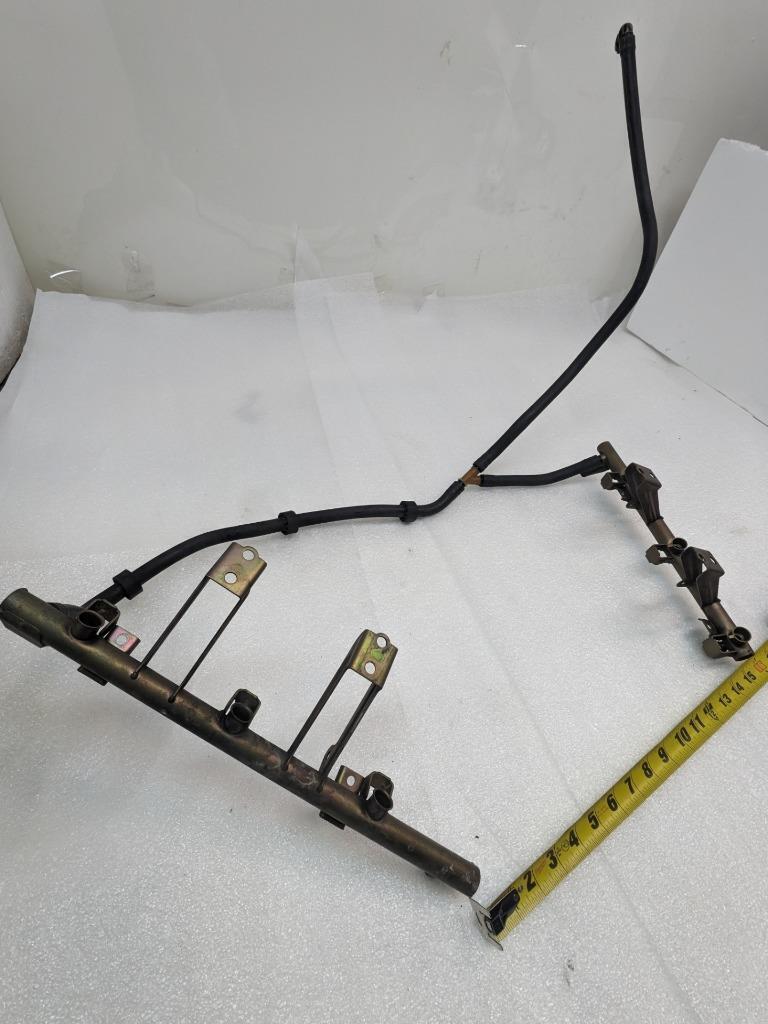 2005-2008 PORSCHE 911/996 BOXSTER FUEL RAIL/ HOSES 280158116 USED 996BGL2T2