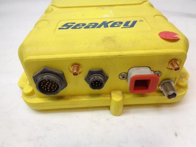 USED SEAKEY V2.0 DM GPS TRACKING MARINE SAFETY SECURITY M04000002570 R32