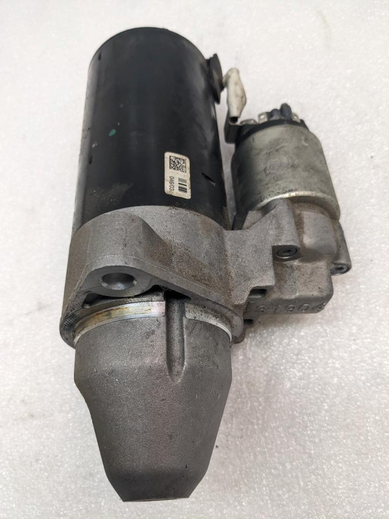 PORSCHE CAYENNE 2011-18 958 TURBO ENGINE STARTER ASSEMBLY 94860421401 USED R20