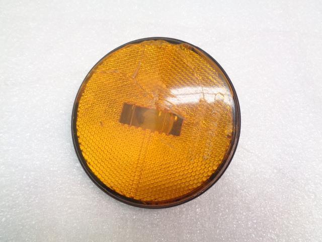 PORSCHE 477945051A MARKER LAMP LENS FOR 87-88 PORSCHE 924 USED #1 R20t5