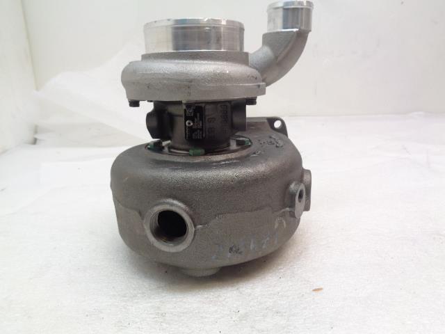 BORGWARNER RE557987 TURBOCHARGER S200 FOR JOHN DEERE MARINE 4045 ENGINE NEW E2