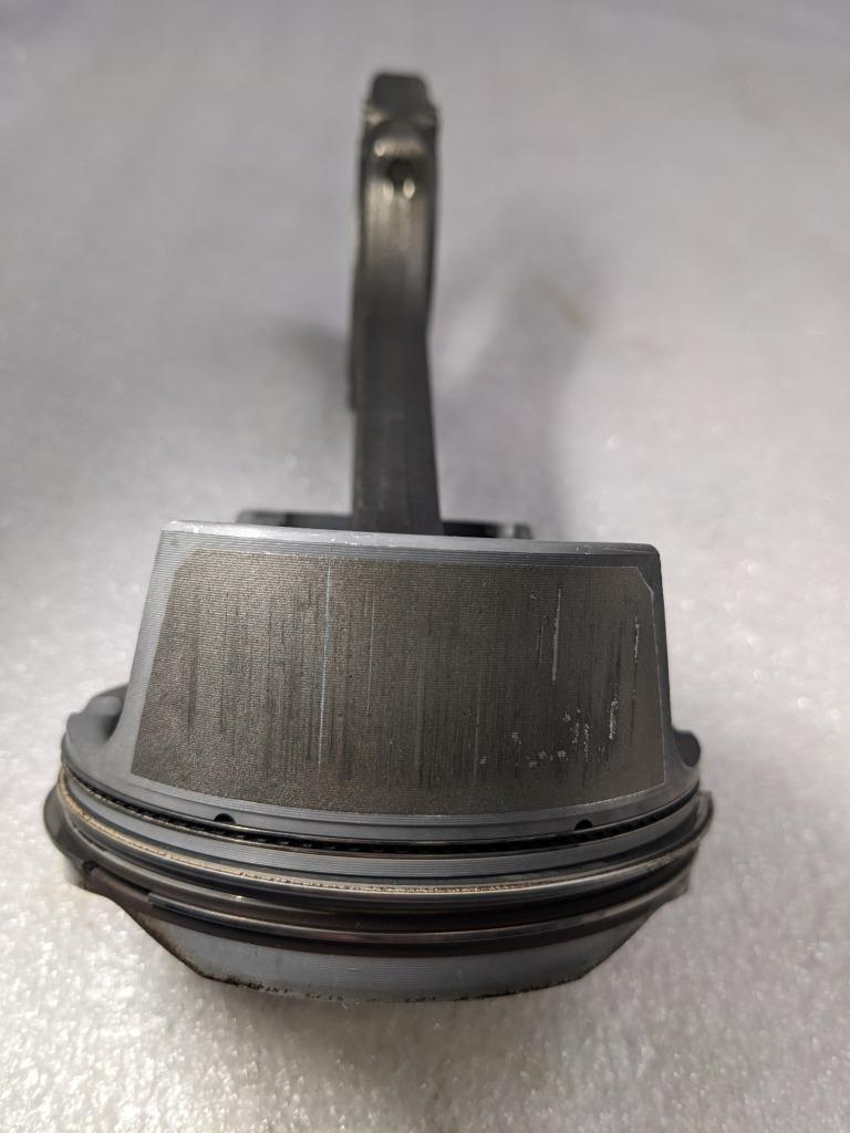 PORSCHE 987 BOXSTER PISTON & CONNECTING ROD #4 9961031028R USED 996B.G.L.