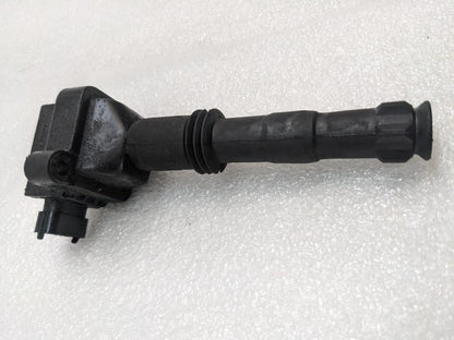 GENUINE PORSCHE BERU IGNITION COIL 99760210200 USED R20T8