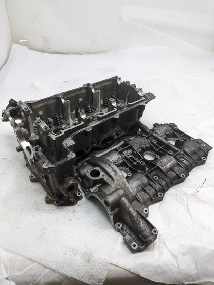 PORSCHE 911/996 CYLINDER HEAD ASSEMBLY W COVER 9961046710R #3 SR:5146 996BGL2