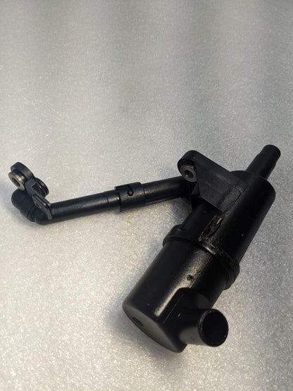 PORSCHE 1999-2000 911/996 ENGINE OIL SEPERATOR 99610708054 USED 996GL2T1