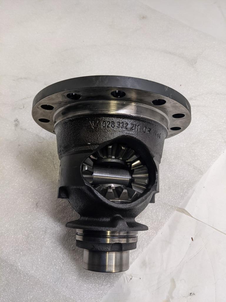78-82 PORSCHE 928S REAR DIFFERENTIAL AUTOMATIC NON LSD 9283322110R USED R14