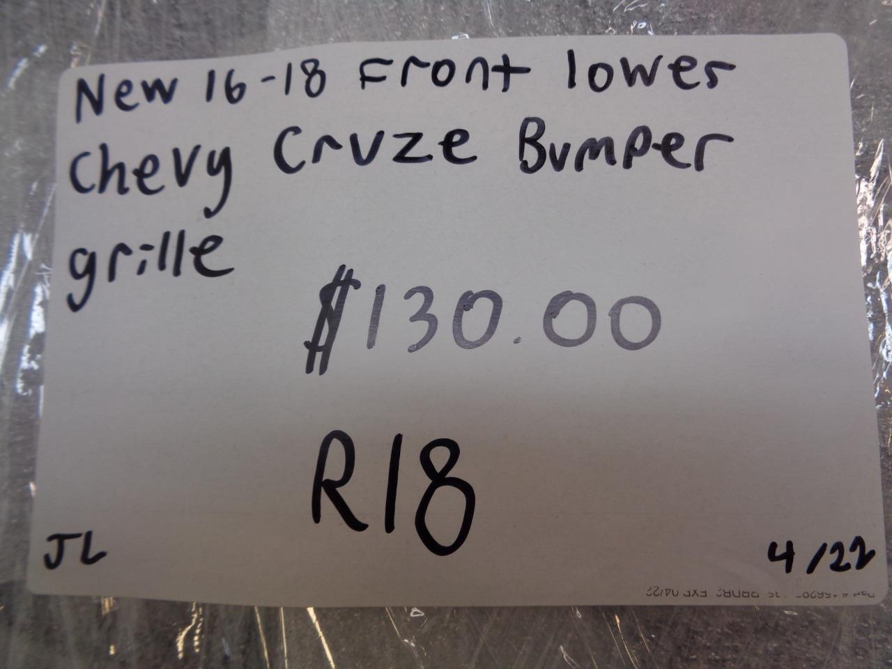 NEW 16-18 FRONT LOWER CHEVY CRUZE BUMPER GRILLE R18