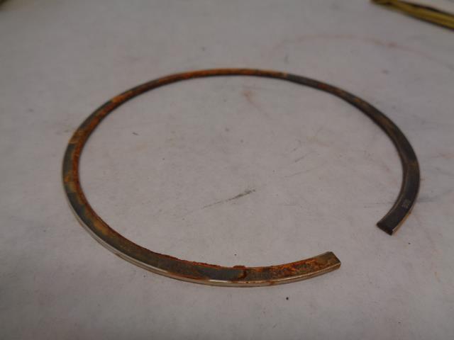 NEW *RUSTED* GOETZE RINGS FOR PORSCHE 944 968 3.0L 08-324500-00 R20T5