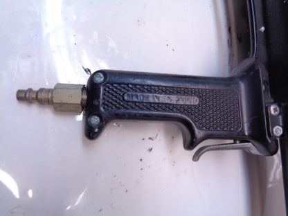 USED COX 2-COMPONENT PNEUMATIC 380mL DISPENSER FOR COAXIAL CARTRIDGES CCA380 R22