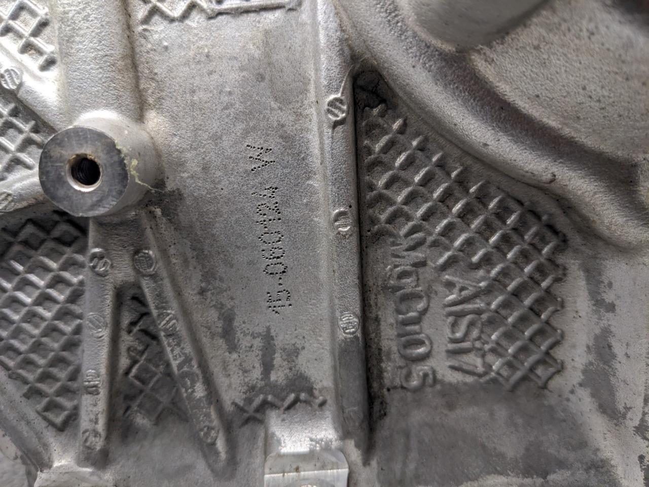 Porsche 9A1104111911 Cylinder Head  FOR Carrera 2013 3.4L 6 Cylinder USED BSR3.1