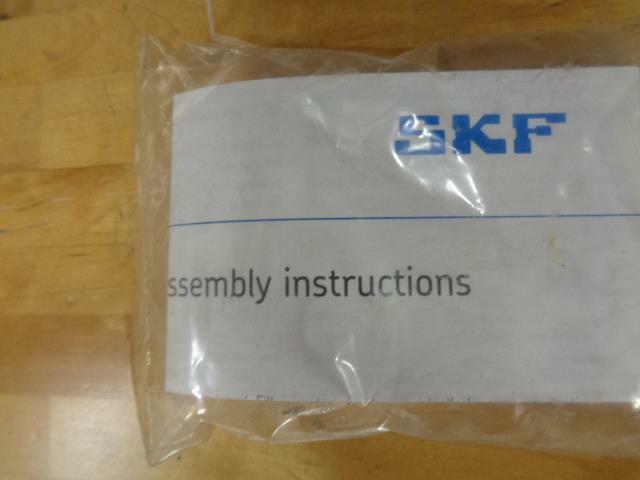 NEW SKF SAF 322 PILLOW BLOCK HOUSING CAST IRON 4 BOLT BASE SPLIT BLOCK BSRG4