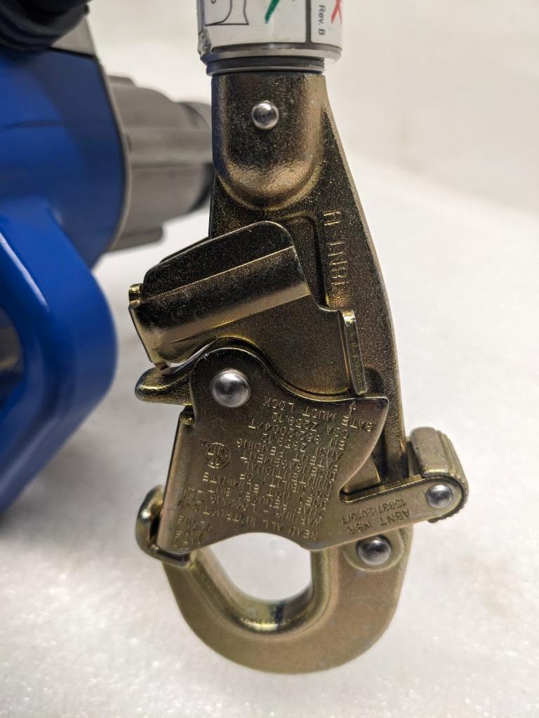 SALA Sealed-Blok 3400850 Self-Retracting Lifeline 30' 9m of 3/16" 5mm NEW H1