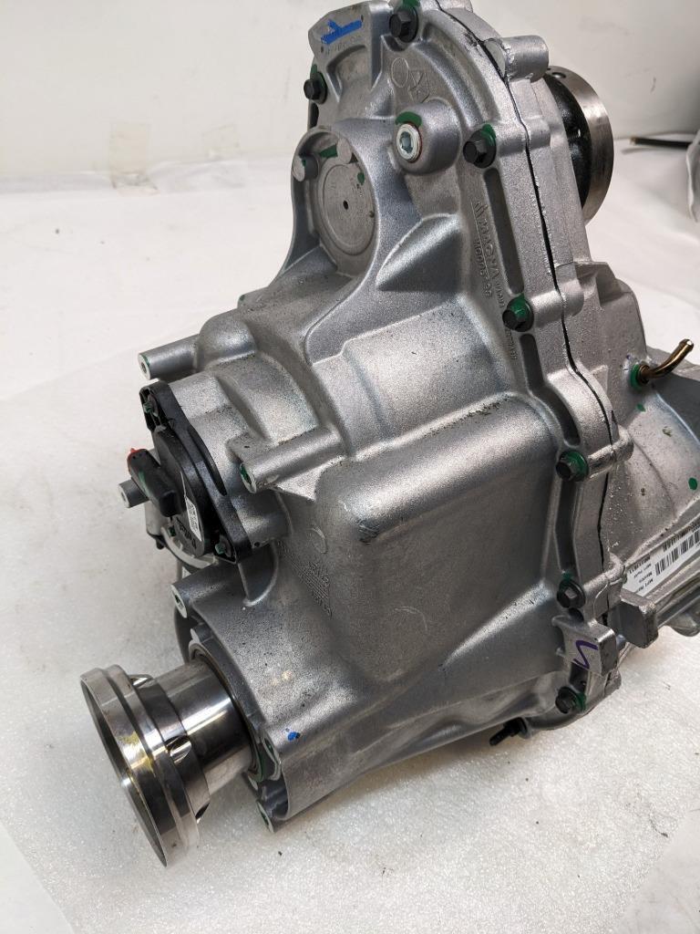 MOPAR 68370968AB TRANSFER CASE FOR JEEP GRAND CHEROKEE/DODGE DURANGO NEW I1