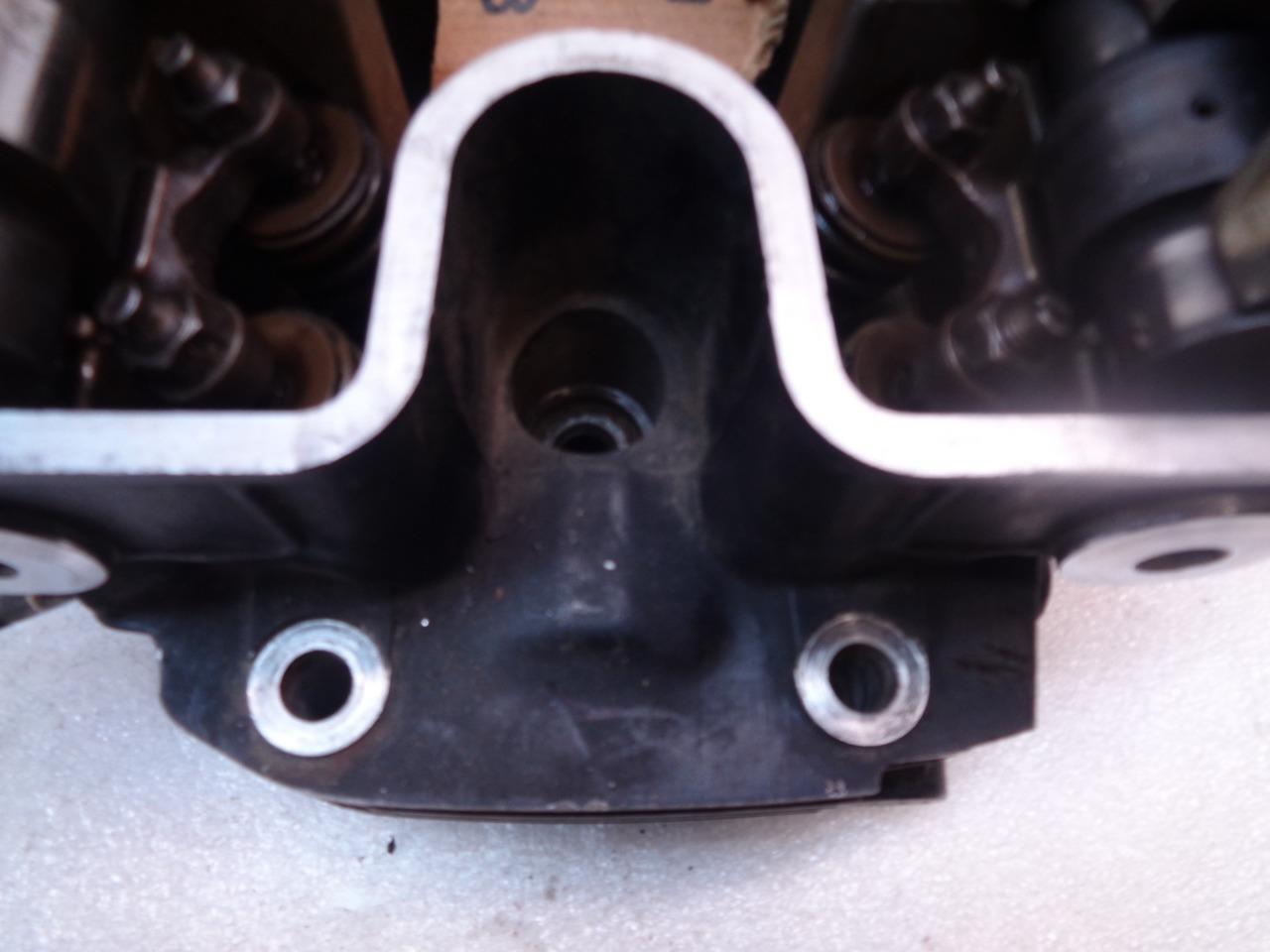 USED DAMAGED KAWASAKI NINJA 500 CYLINDER HEAD R16