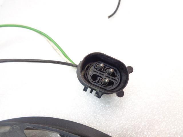 USED BOSCH 0 130 303 233 ENGINE COOLING FAN ASSEMBLY FOR 99-05 PORSCHE 911 R23T7