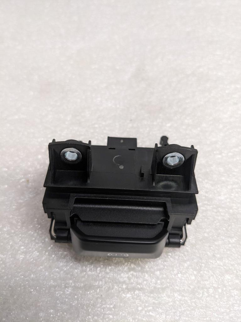 PORSCHE 971927225D6N3 ELECTRONIC PBRAKE SWITCH FOR 19-23 CAYENNE NEW PGB2TA