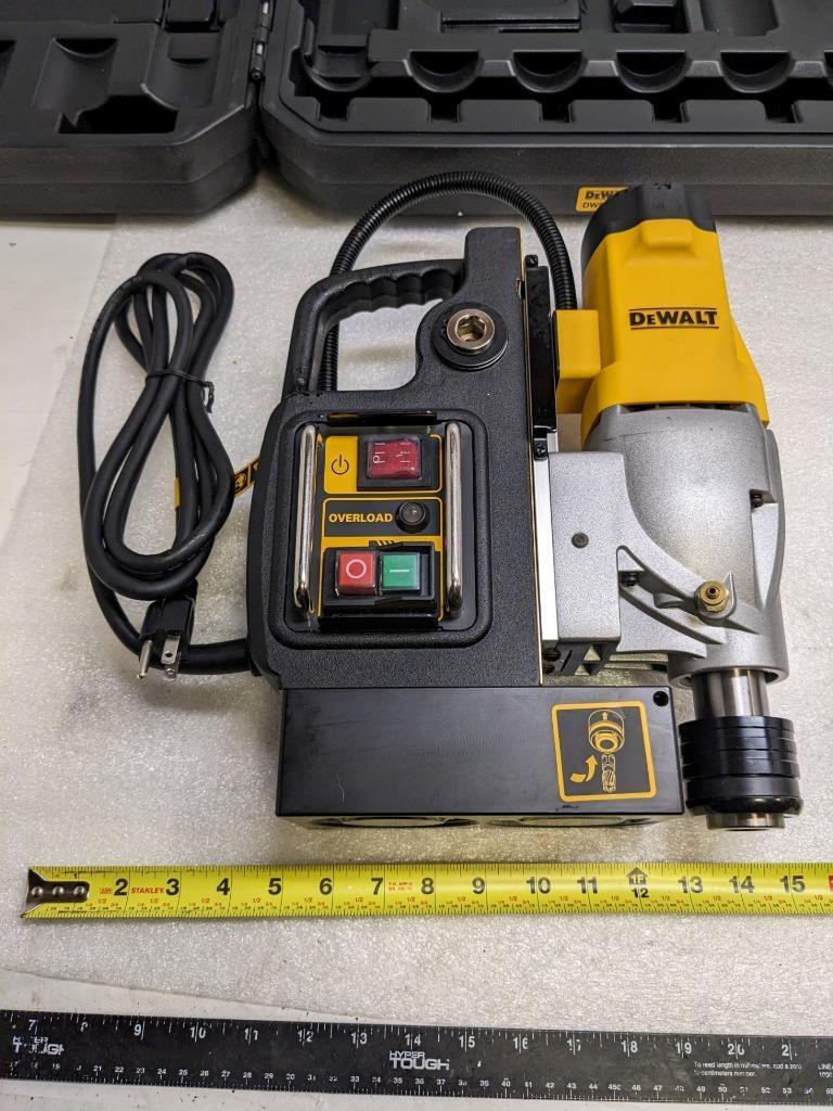 DEWALT DWE1622K MAGNETIC DRILL PRESS VAR SPEED 300-450RPM ELECTRO 120VAC NEW R31