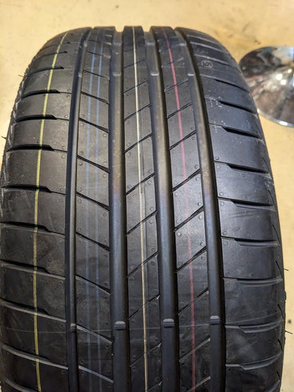 NOS BRIDGESTONE TURANZA T005 (*) BMW P 225 40 18 92Y XL TIRE 012000 CQ2