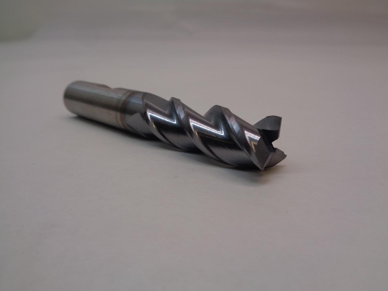 CLEVELAND TOOL C40083 5/8x5/8x1-5/8x3-3/4 PM+ 3F CORNER RADIUS END MILL R22T8