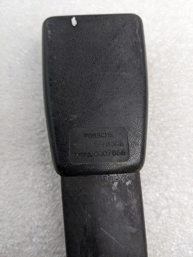 PORSCHE 92880318306 LEFT SEAT BELT BUCKLE FOR 1974-1985 PORSCHE 928 USED R25T7