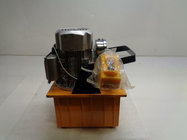 Generic 220v Double Action High Pressure Oil Pump 1400r/Min GYB-700A-II NEW BSR